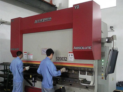 CNC bending machine